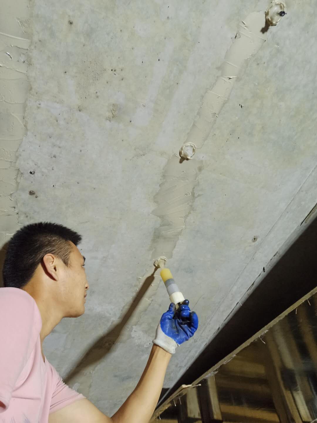 张家界房屋墙体裂缝施工方法
